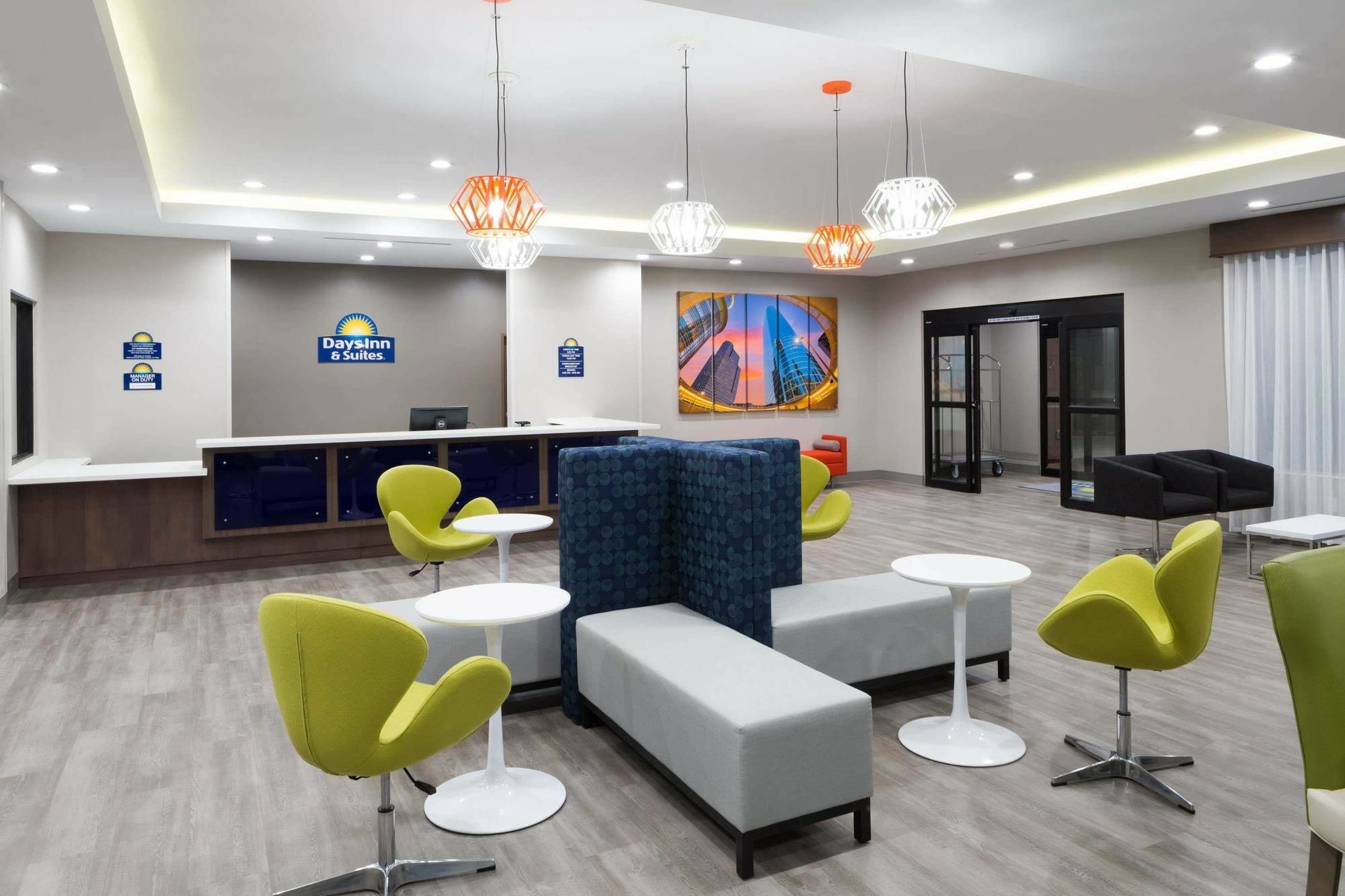 Days Inn & Suites By Wyndham Houston Nw Cypress Εξωτερικό φωτογραφία