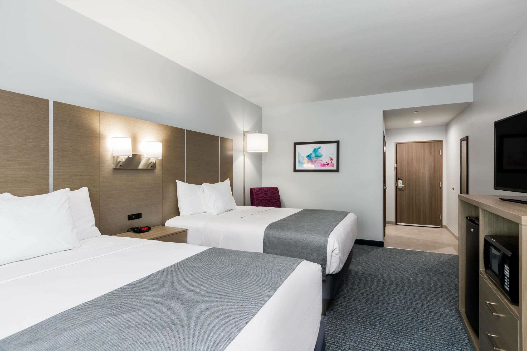 Days Inn & Suites By Wyndham Houston Nw Cypress Εξωτερικό φωτογραφία